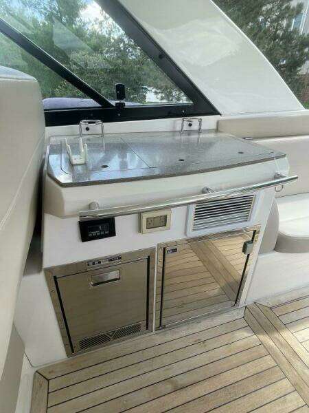 2011 Regal 42 Sport Coupe