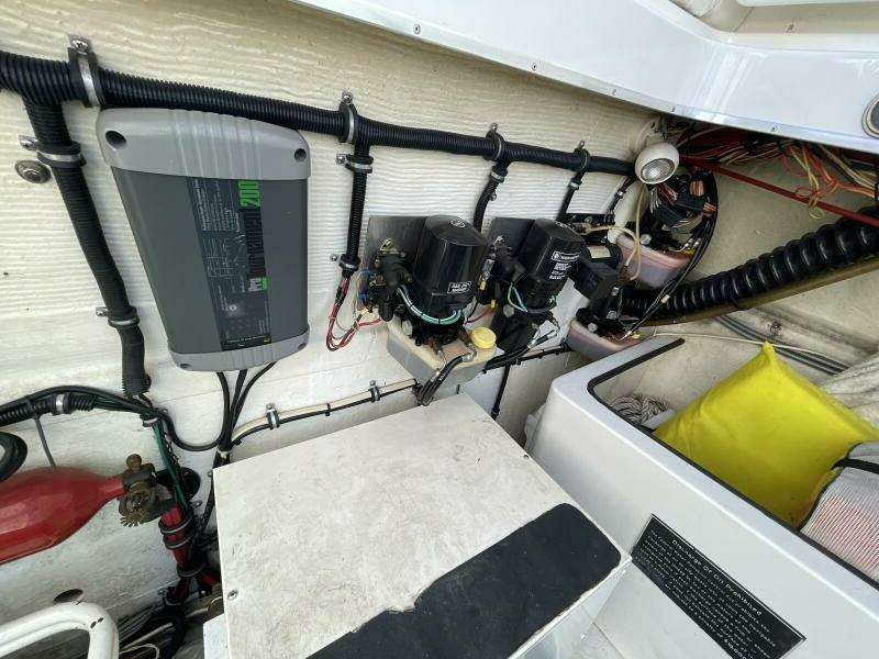 1993 Fountain 38 Sport Cruiser