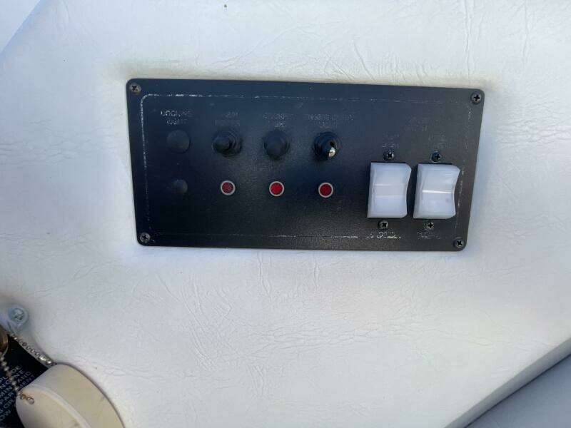 1993 Fountain 38 Sport Cruiser