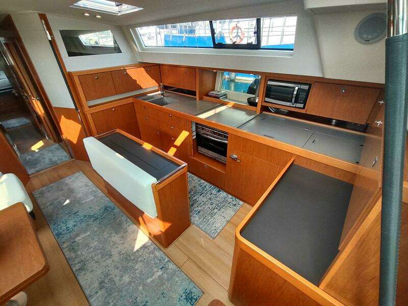 2018 Beneteau Sense 57