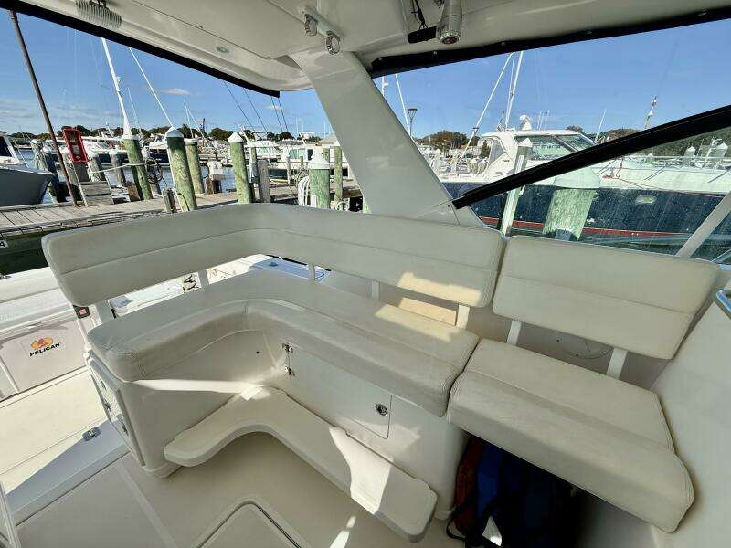 2003 Tiara Yachts 3500