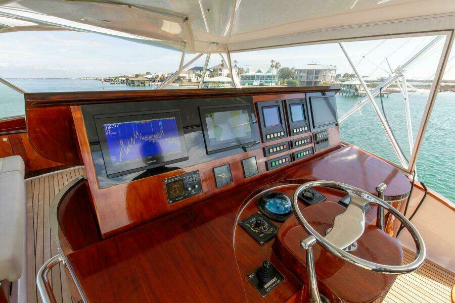 Custom 2004 Ebony Sportfish -Helm