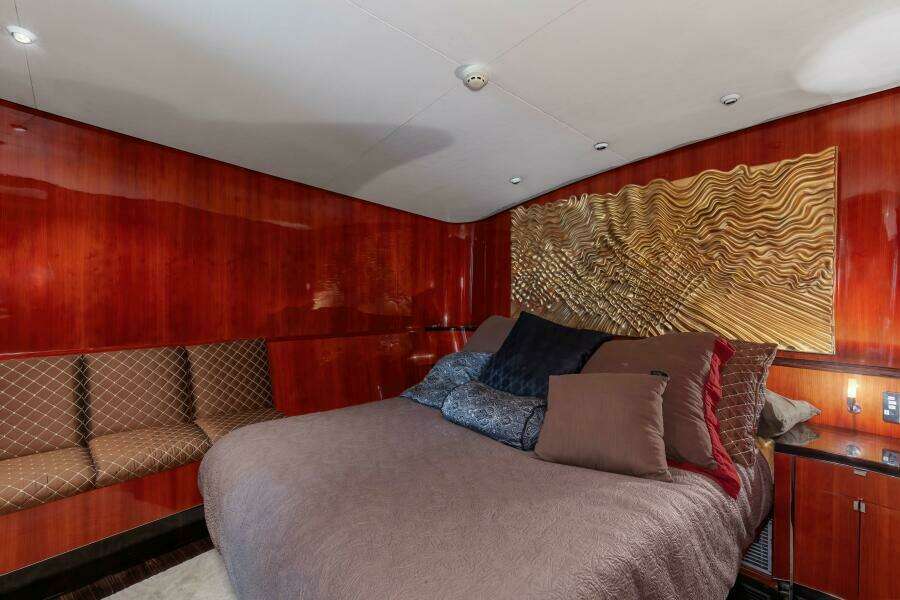 Custom 2004 Ebony - Salony Sportfish - MSR