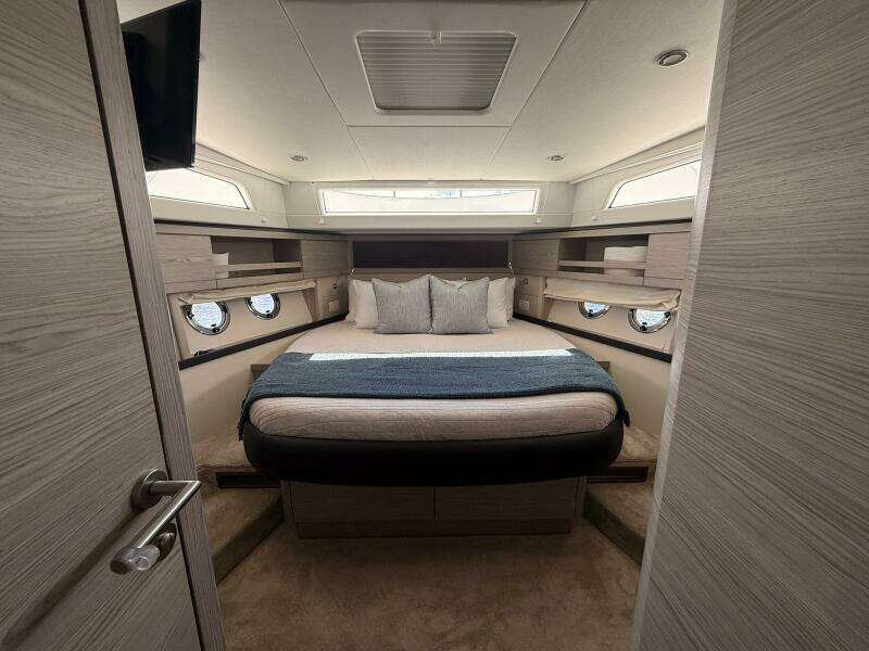 2024 Greenline 48 Fly Hybrid