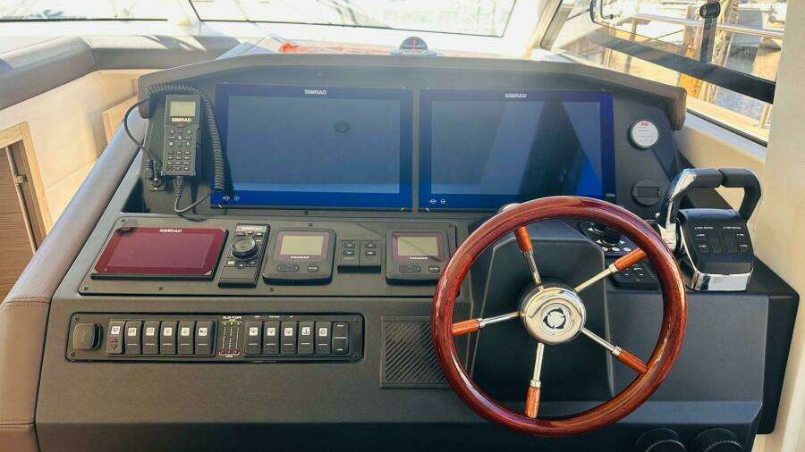 2024 Greenline 48 Fly Hybrid