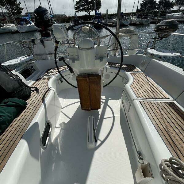 2001 Beneteau 361