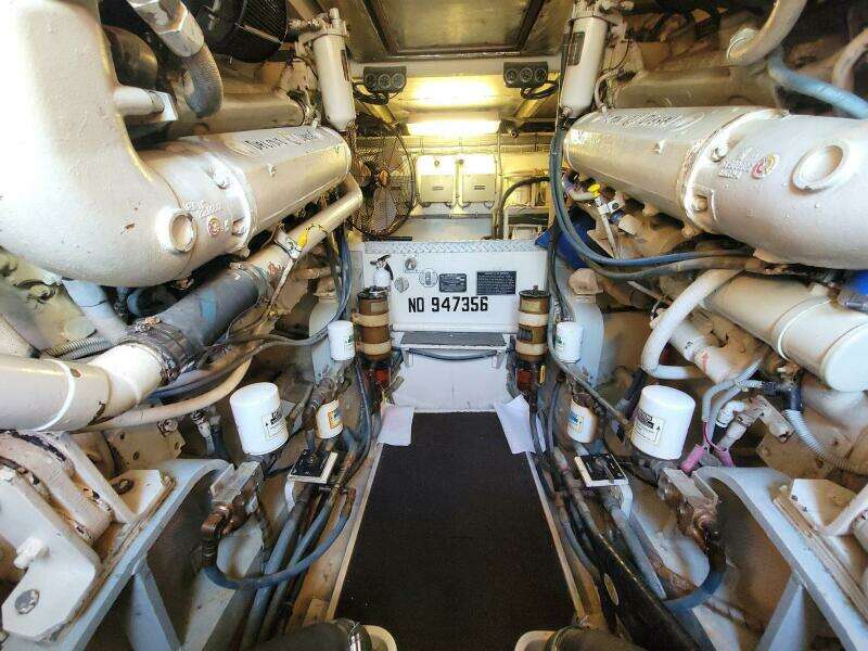 1989 Bertram 50 Convertible