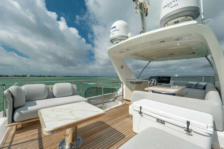 2022 Azimut 55 FLY