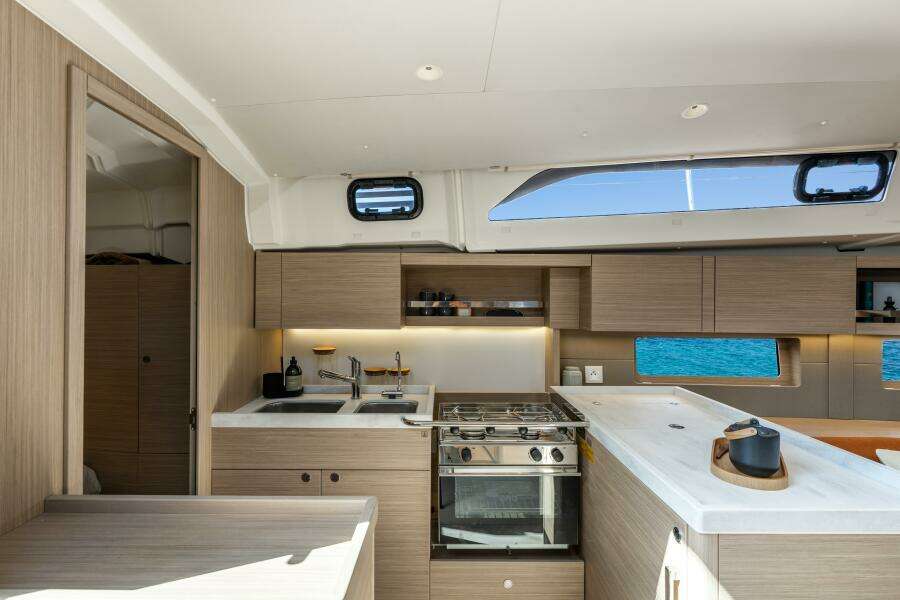 2026 Beneteau Oceanis 47