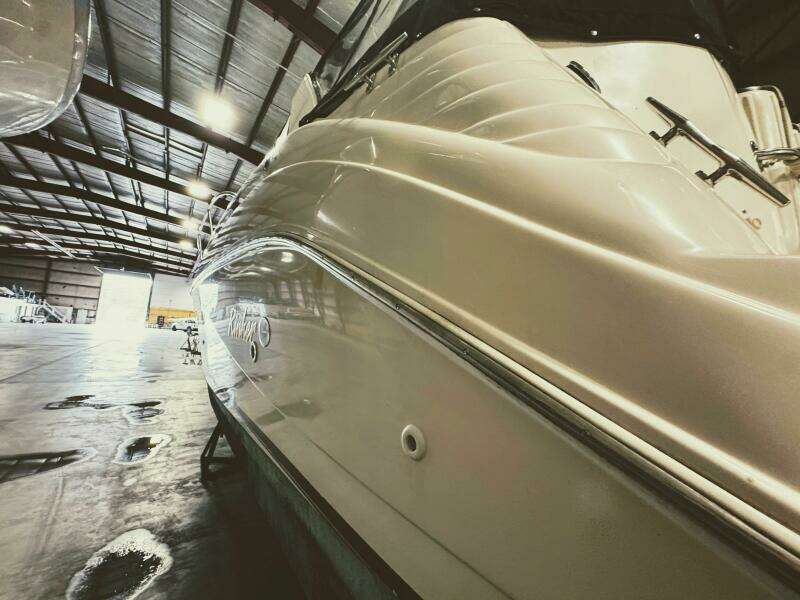 2002 Rinker 342 Fiesta Vee