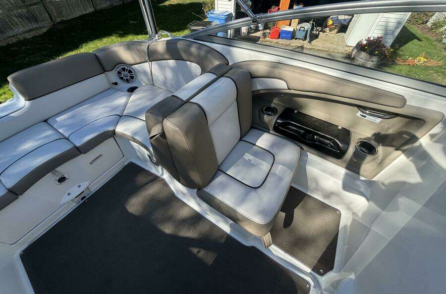 2012 Yamaha Boats AR240 HO