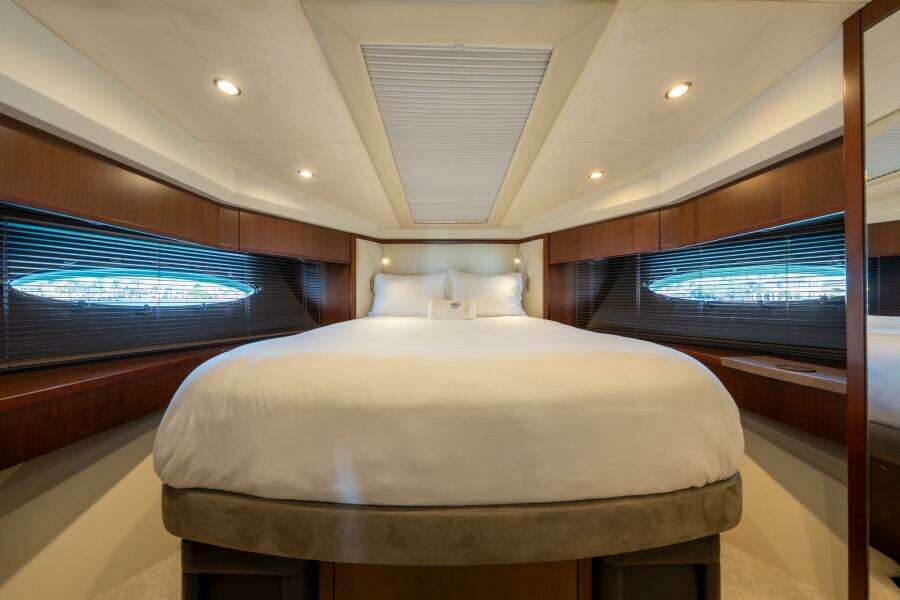 2012 Princess 64 Flybridge