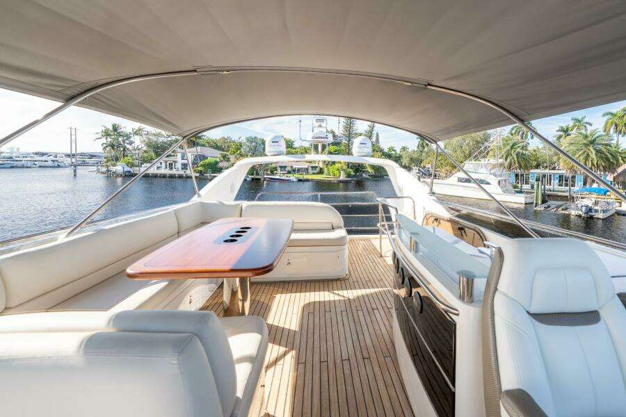 2012 Princess 64 Flybridge