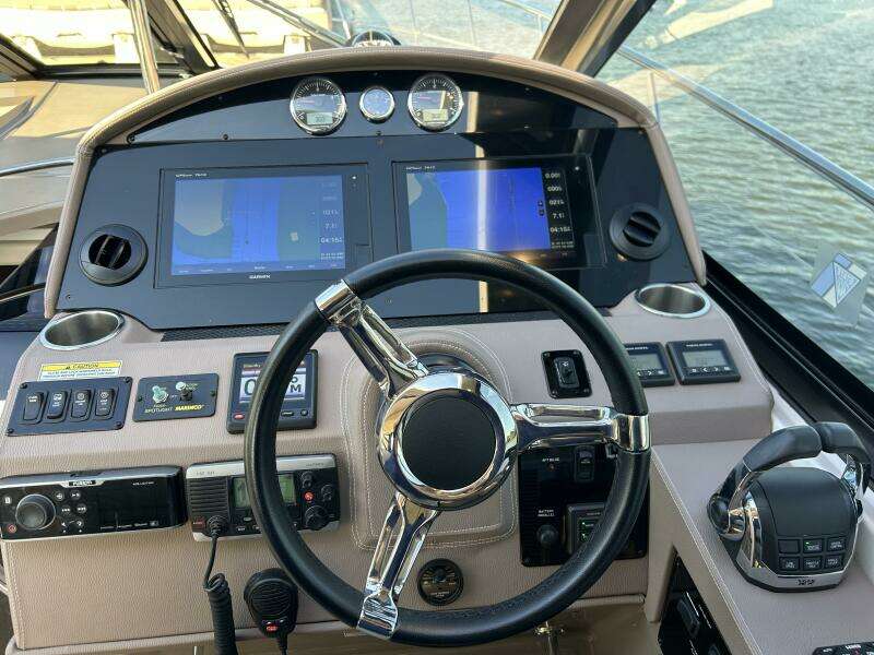 2018 Regal 42 Sport Coupe