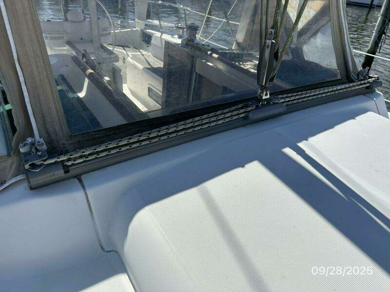 38' Beneteau traveler2