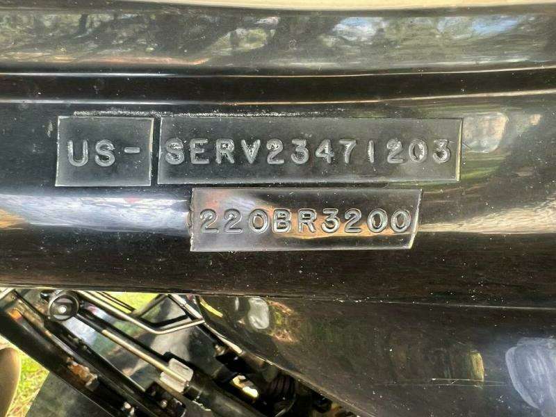 2003 Sea Ray 220 Bow Rider