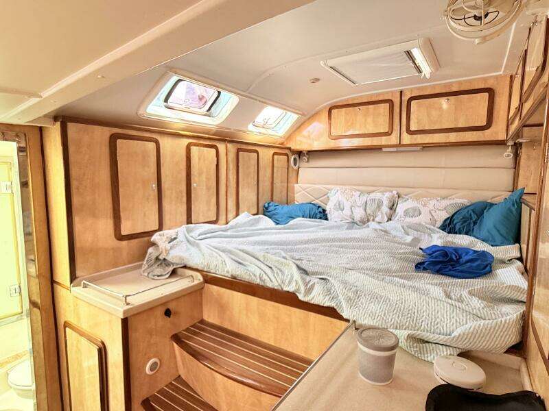 2011 Royal Cape Catamarans Majestic 53