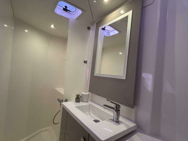 2021 Fountaine Pajot Isla 40