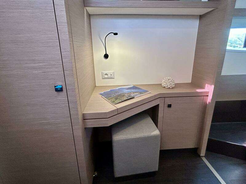 2021 Fountaine Pajot Isla 40