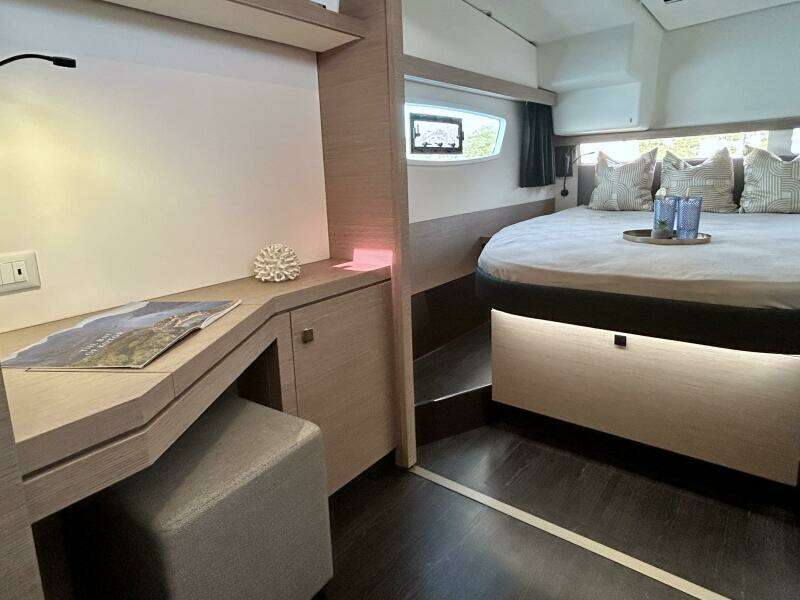 2021 Fountaine Pajot Isla 40