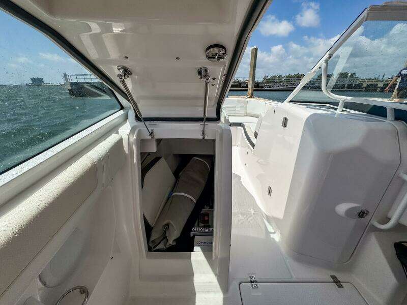 2025 Edgewater 262CX