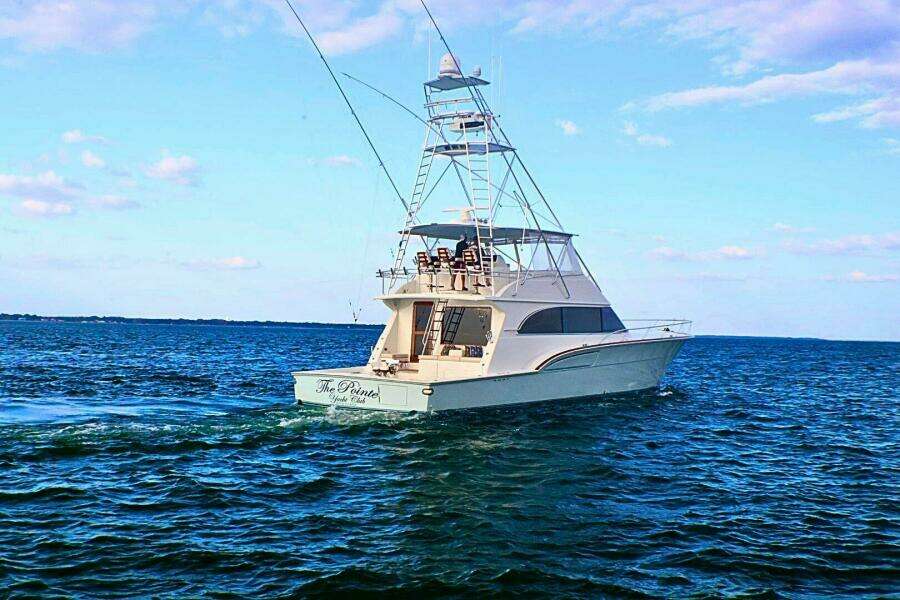 2001 Donzi 73' Sport Fish  Transom