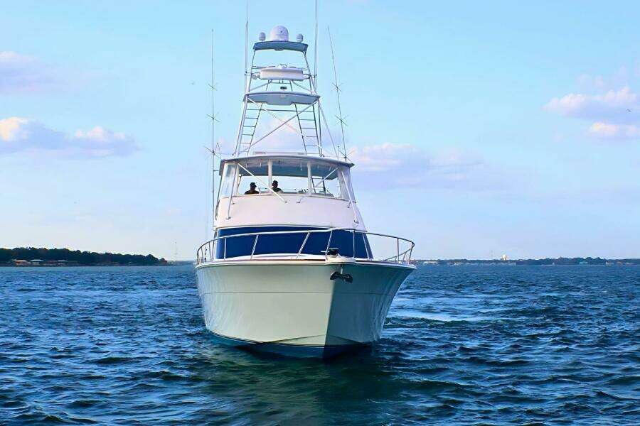 2001 Donzi 73' Sport Yacht (5)