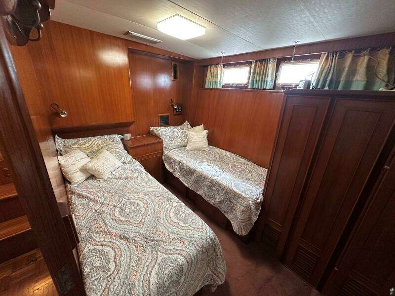 1027 Padraigin Guest Cabin