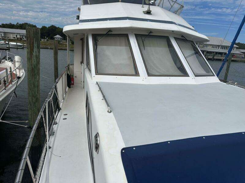 1005 Padraigin Starboard Side Deck