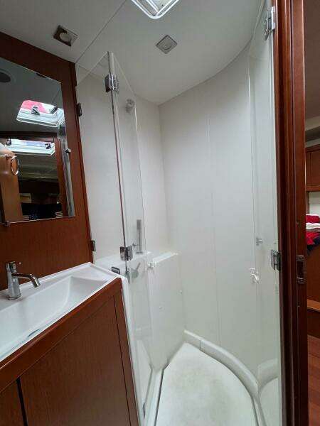 2017 Beneteau Oceanis 45