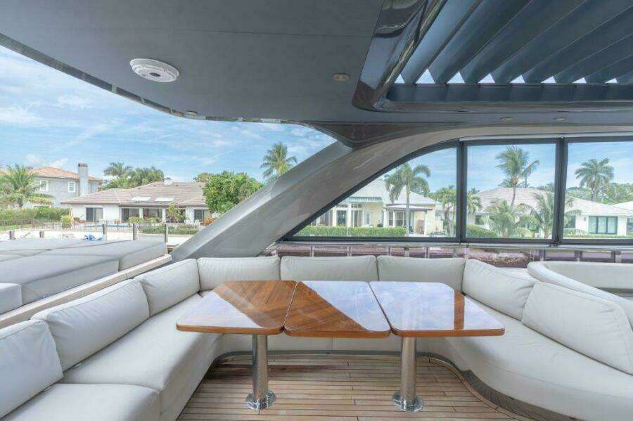 Princess 85 Kaos Flybridge