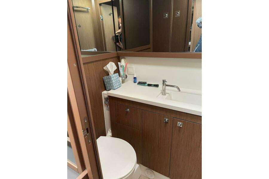 2017 Beneteau Sense 57