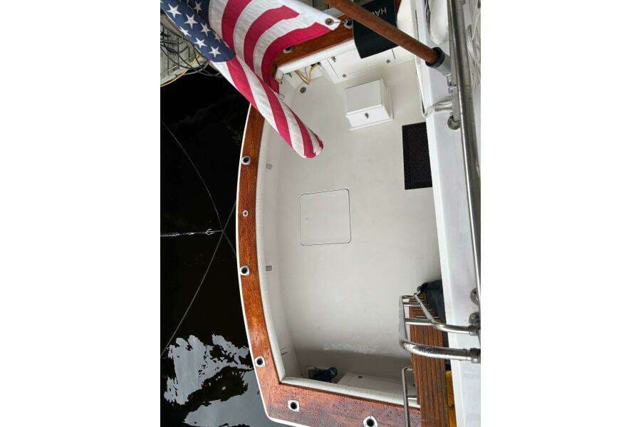 1986 Egg Harbor 37 Convertible