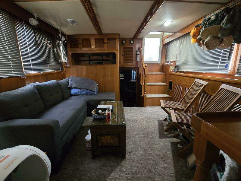 1987 Nova Marine Moorea