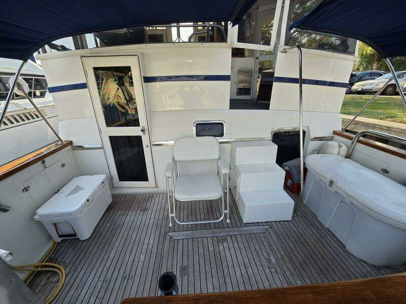 1987 Nova Marine Moorea