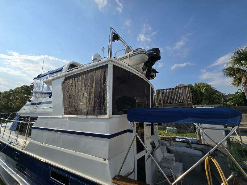 1987 Nova Marine Moorea