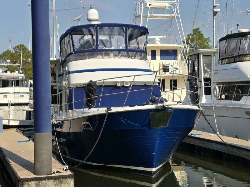 1987 Nova Marine Moorea