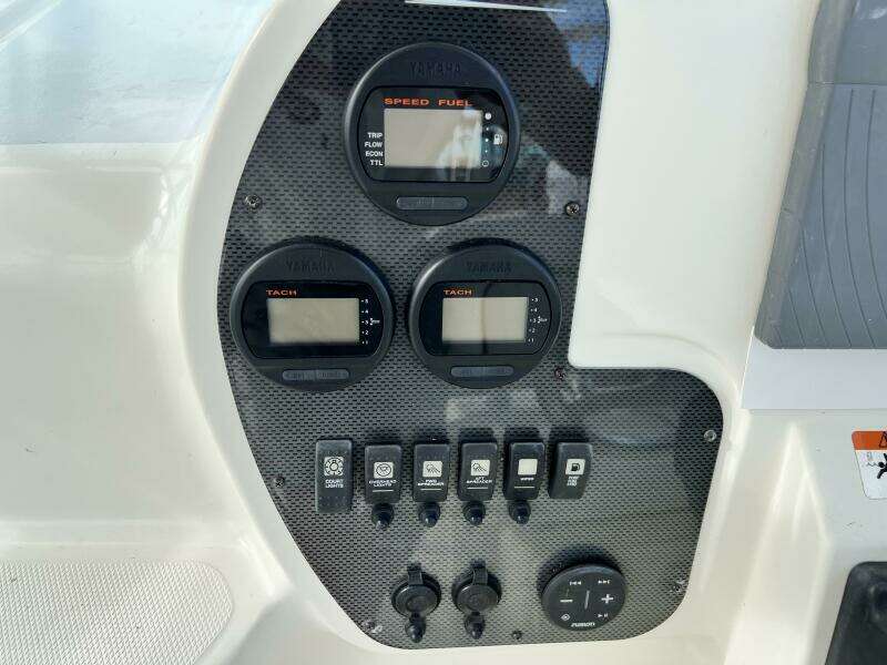 2007 Hydra-Sports 2900 VX