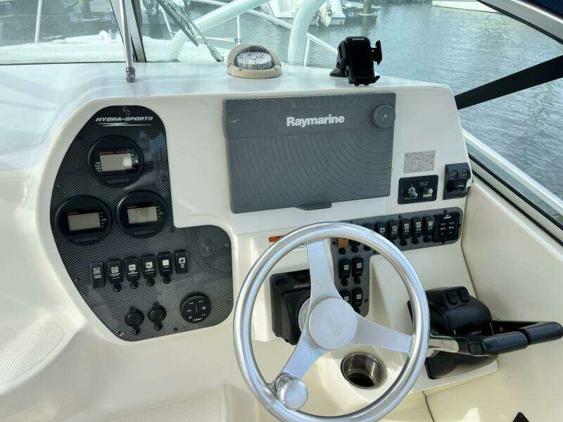 2007 Hydra-Sports 2900 VX