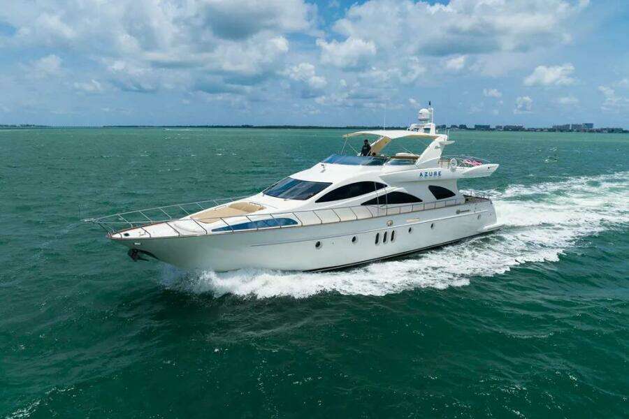 2004 Azimut 80 Carat