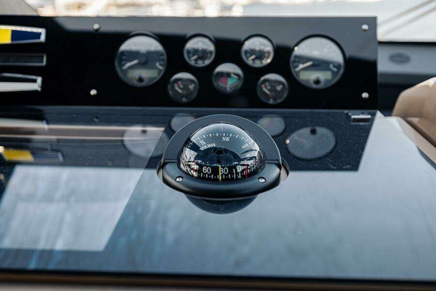 2011 Fairline 65 Squadron