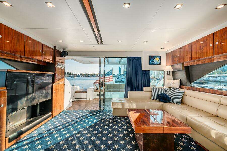 2011 Fairline 65 Squadron