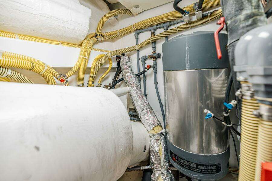 2011 Fairline 65 Squadron