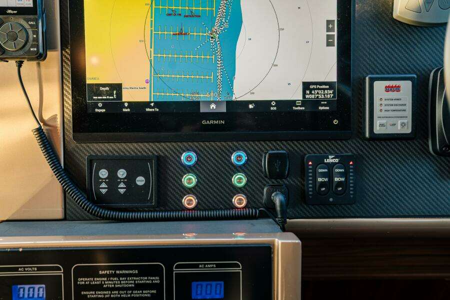 2011 Fairline 65 Squadron