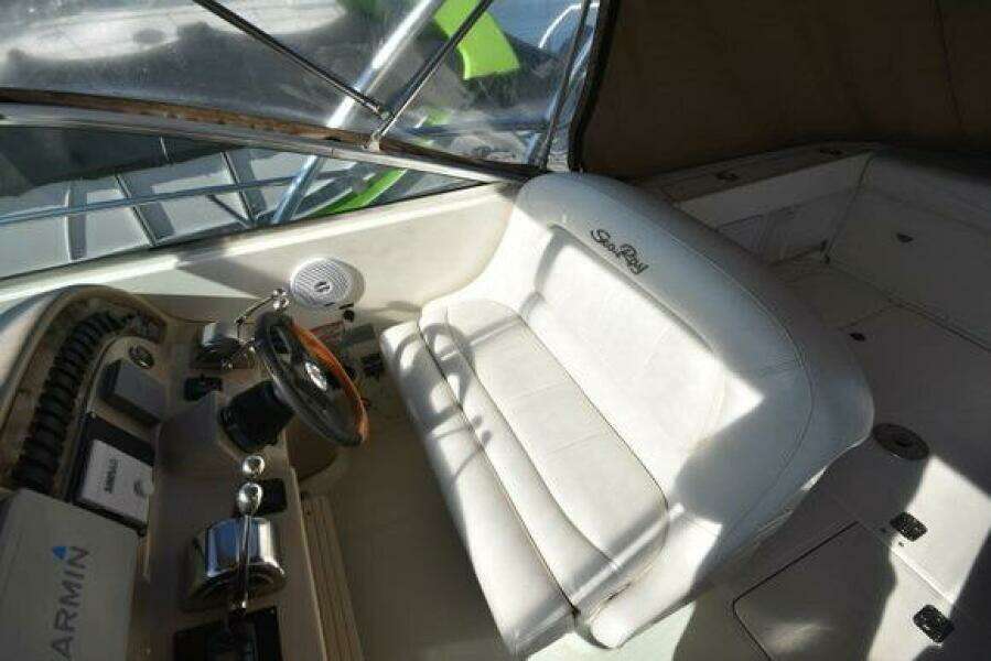 2002 Sea Ray 290 Amberjack