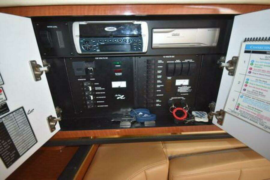 2002 Sea Ray 290 Amberjack