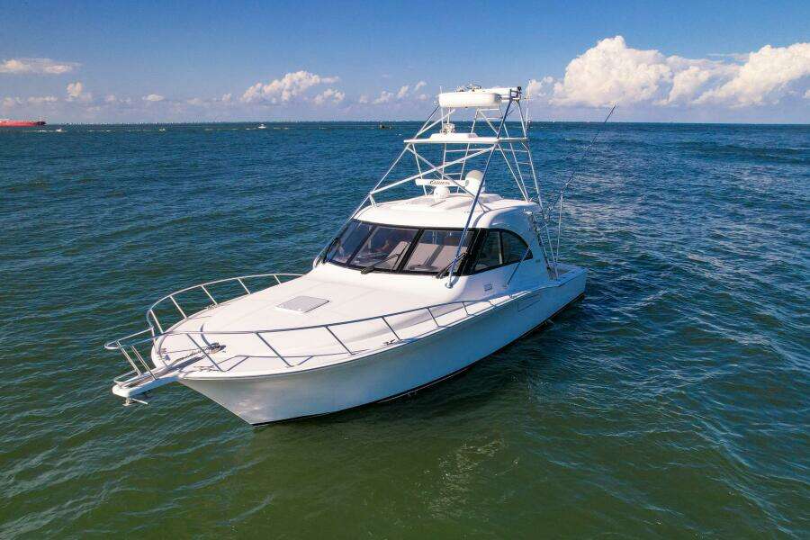 2012 Cabo 40 Express "True Story"