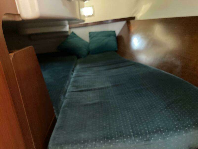 2000 Beneteau Oceanis 311