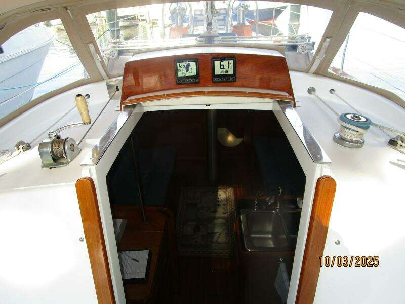 35' Bristol cockpit forward2