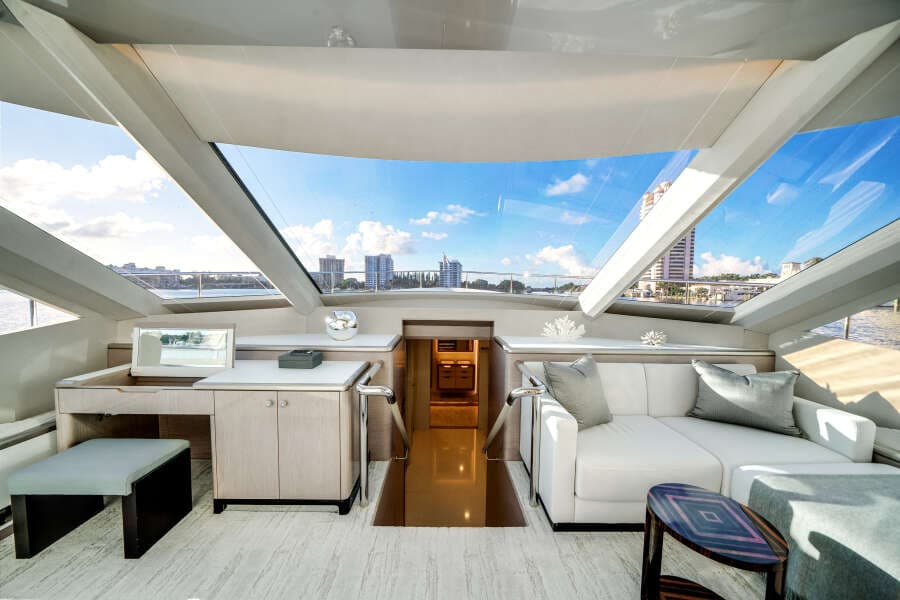 2022 Ocean Alexander 32L